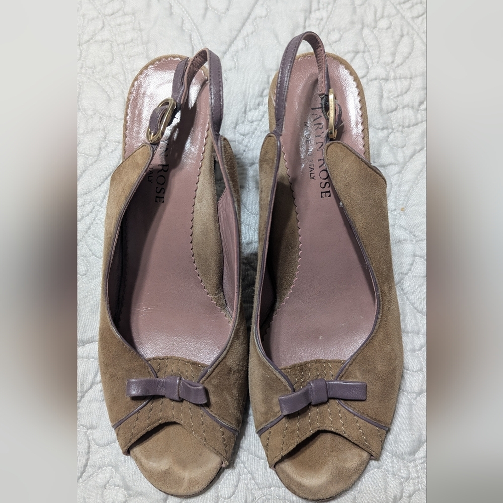 Pierre Dumas Women's Tan Peep Toe Heels